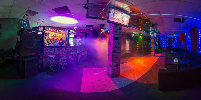 Ночной клуб "Луна"